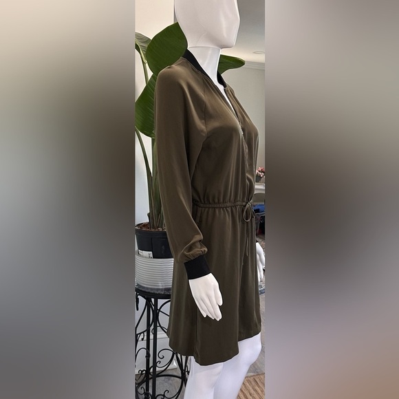 ππArmy Green Cinched Dynamite Dress - Size Small ππ - Picture 4 of 11